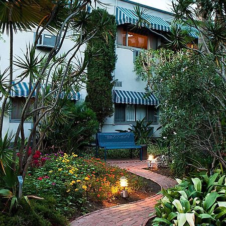 Travelodge Hotel At Lax Лос-Анджелес Экстерьер фото